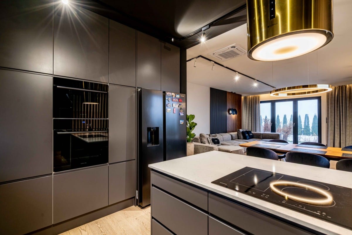 Dom 4 pokojowe na Sprzedaż