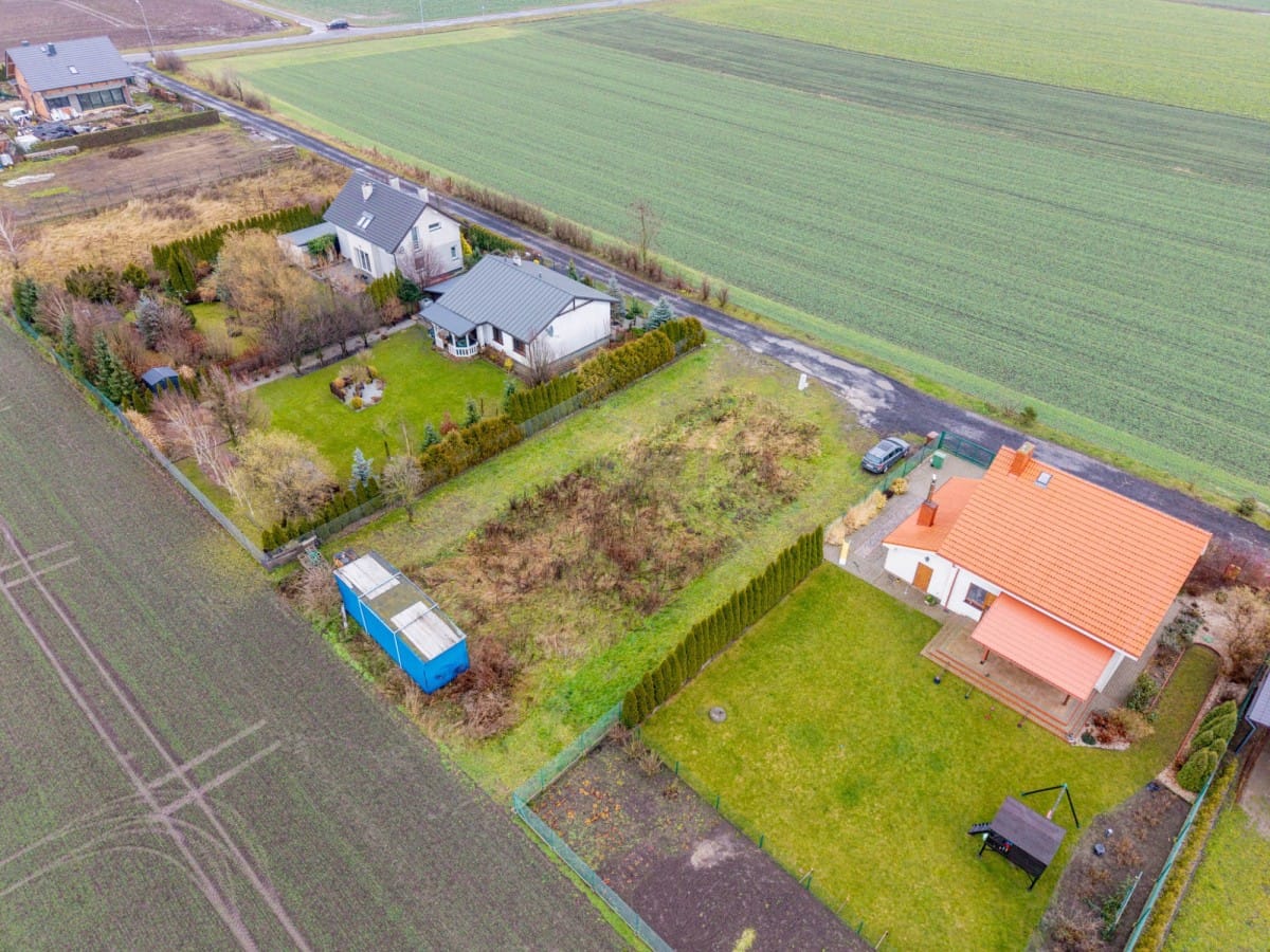 Działka  pokojowe na Sprzedaż