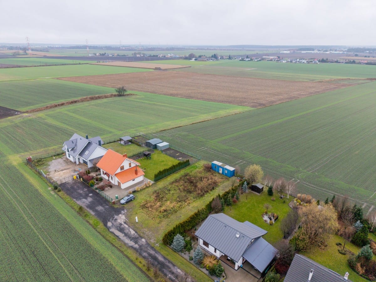 Działka  pokojowe na Sprzedaż