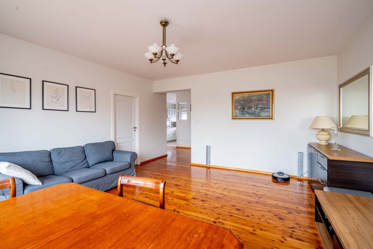 Dom 8 pokojowe na Sprzedaż