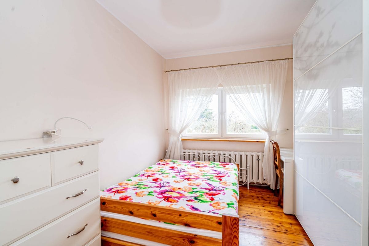 Dom 8 pokojowe na Sprzedaż