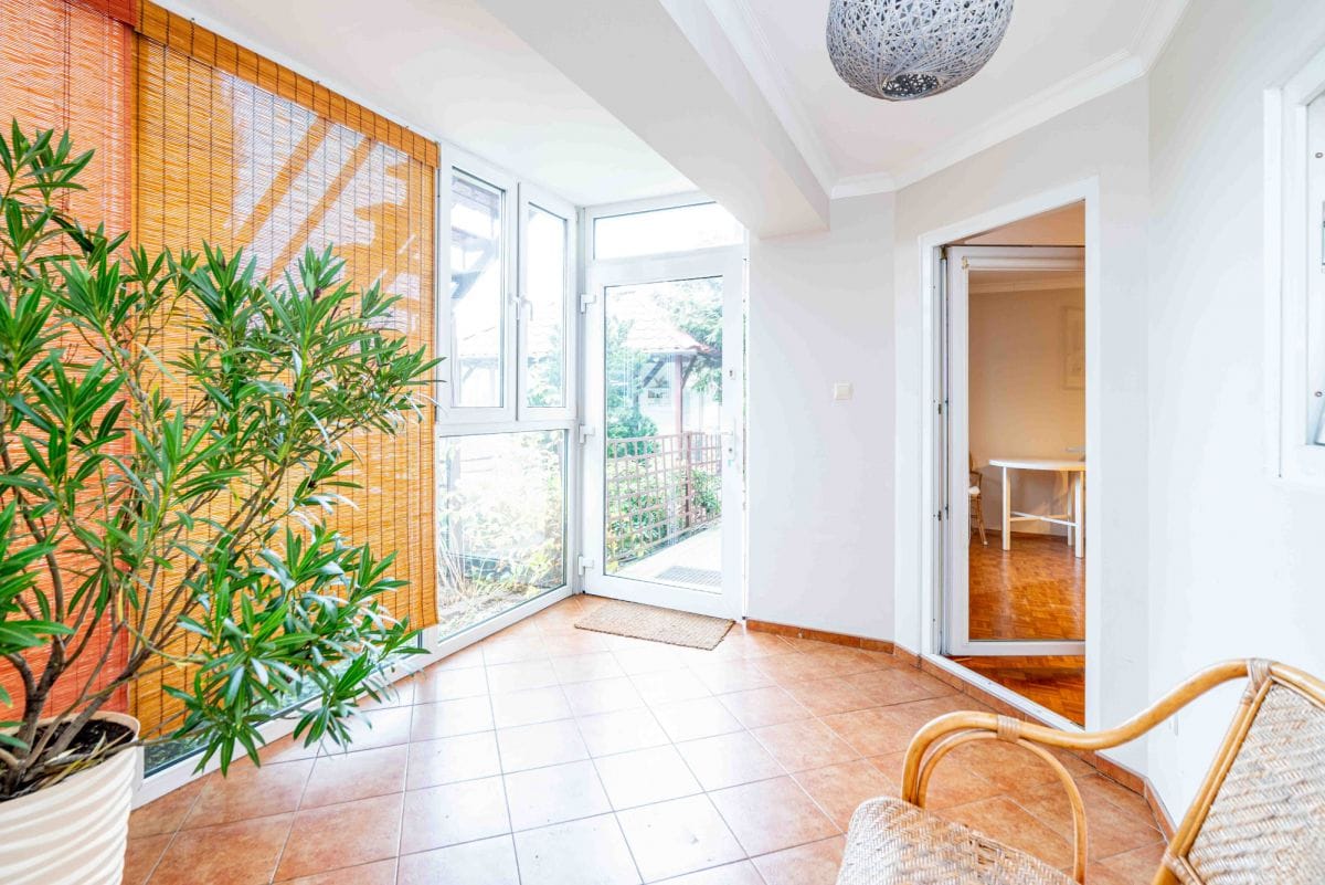 Dom 8 pokojowe na Sprzedaż