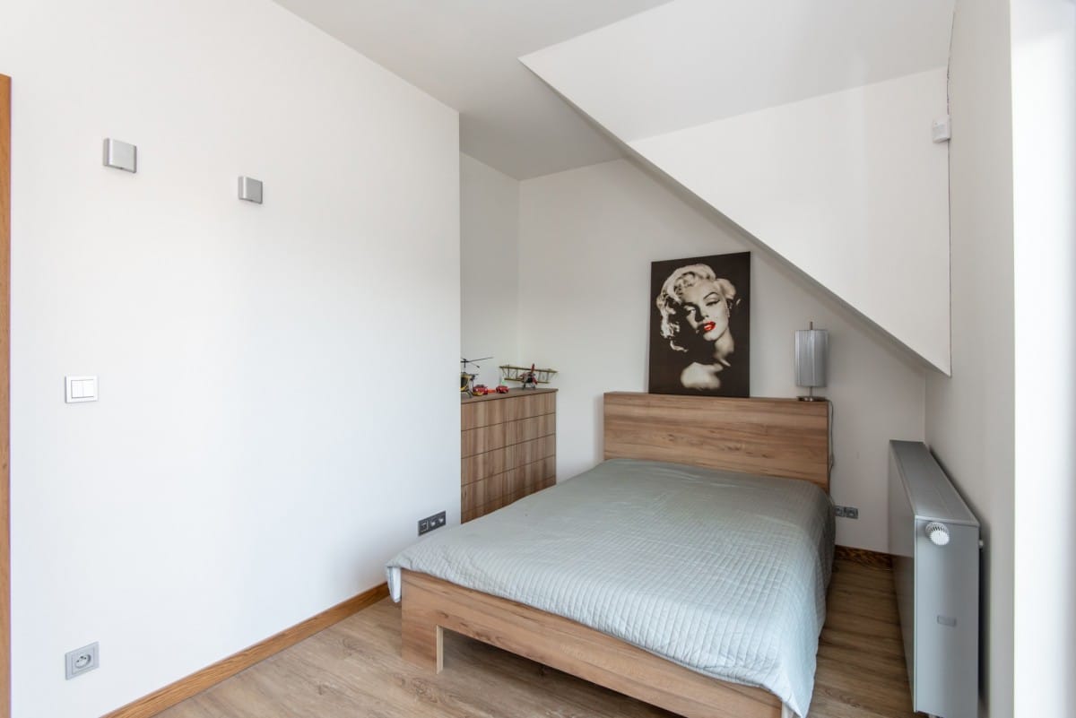 Dom 5 pokojowe na Sprzedaż