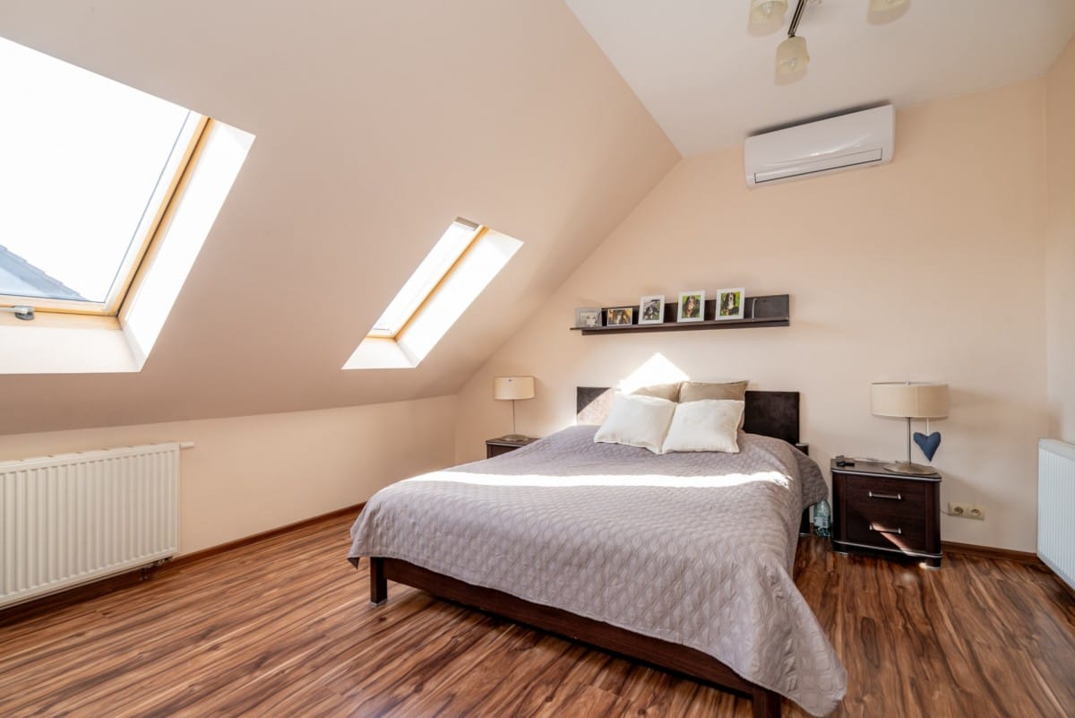 Dom 5 pokojowe na Sprzedaż