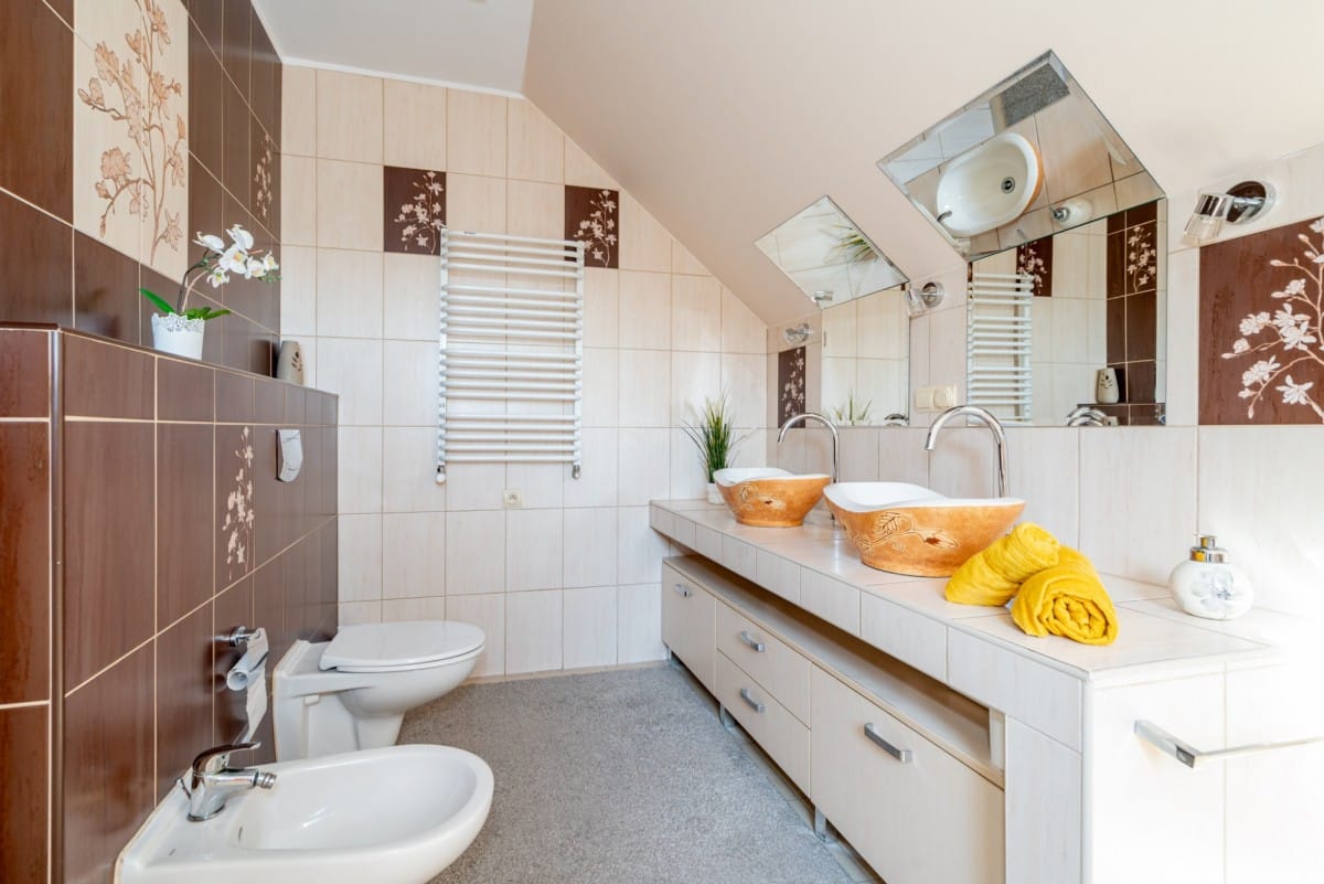 Dom 5 pokojowe na Sprzedaż