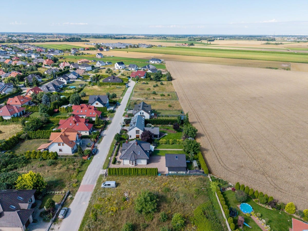 Dom 5 pokojowe na Sprzedaż