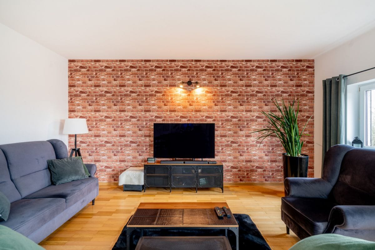 Dom 6 pokojowe na Sprzedaż