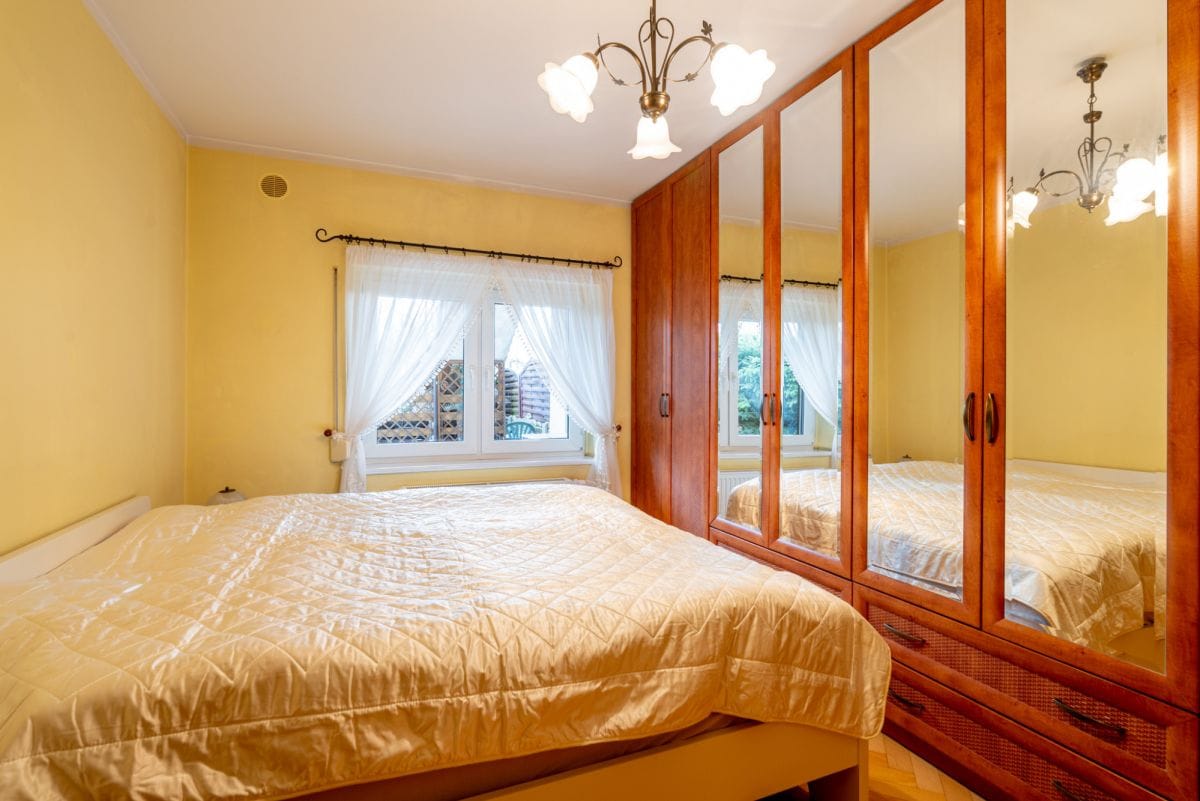 Dom 6 pokojowe na Sprzedaż