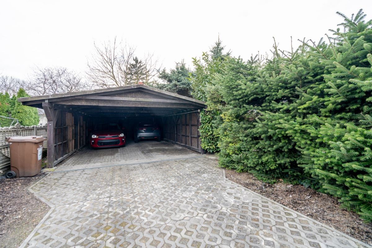 Dom 6 pokojowe na Sprzedaż