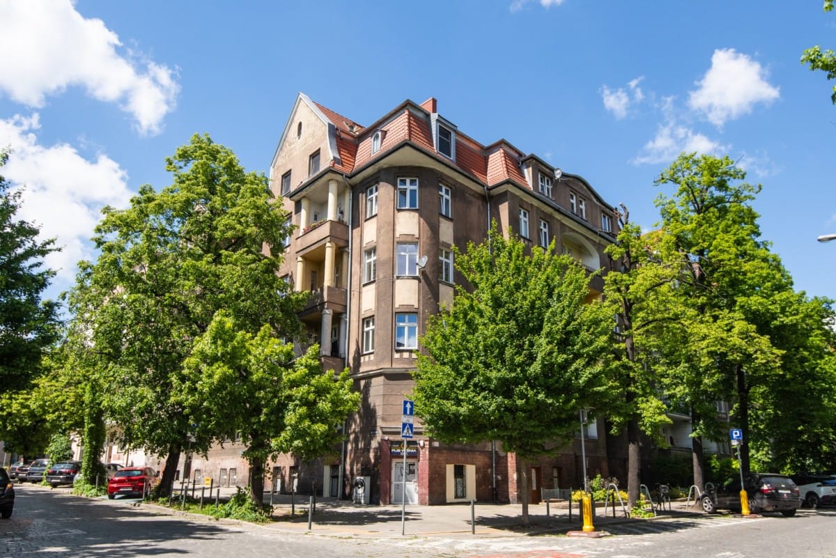 Mieszkanie 6 pokojowe na Sprzedaż