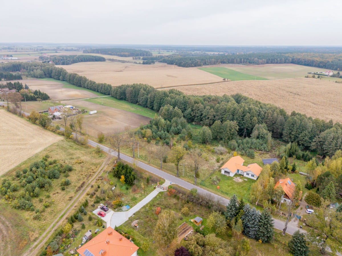 Działka  pokojowe na Sprzedaż