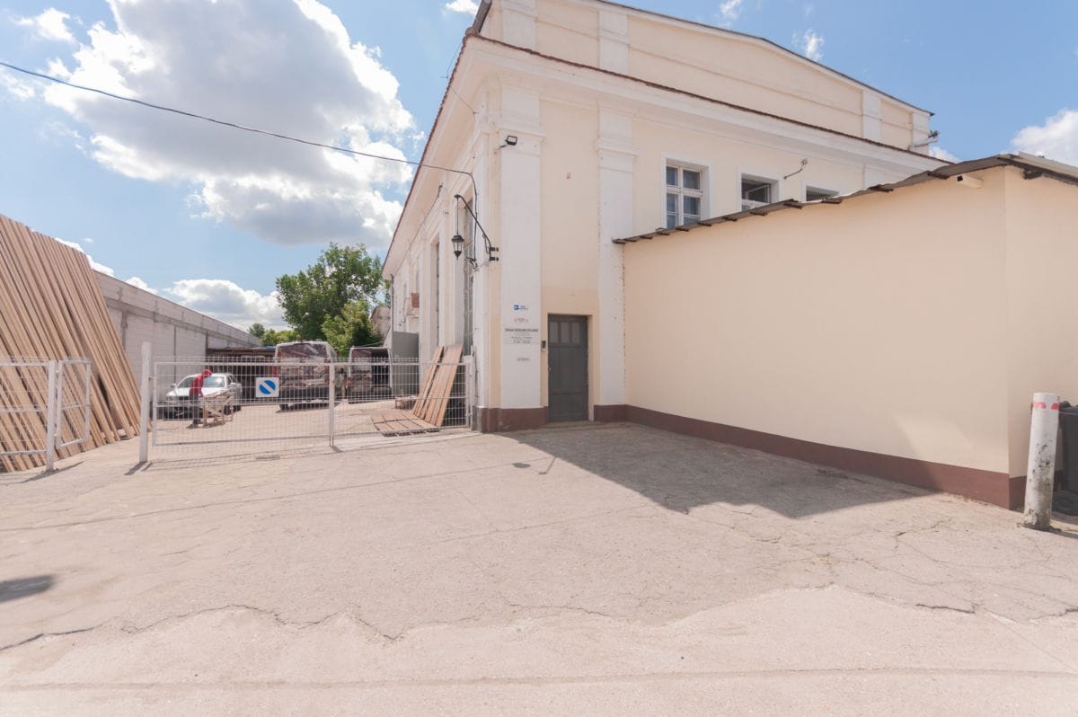 Lokal użytkowy  pokojowe na Sprzedaż