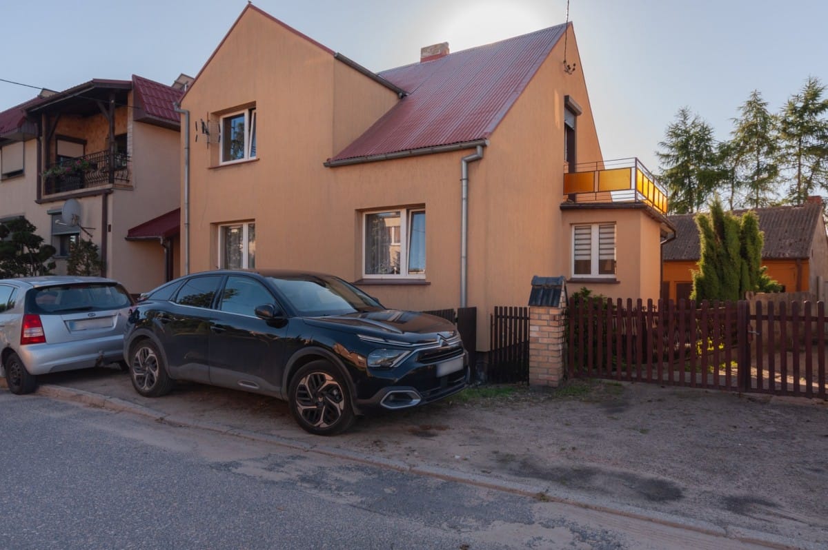 Dom 3 pokojowe na Sprzedaż