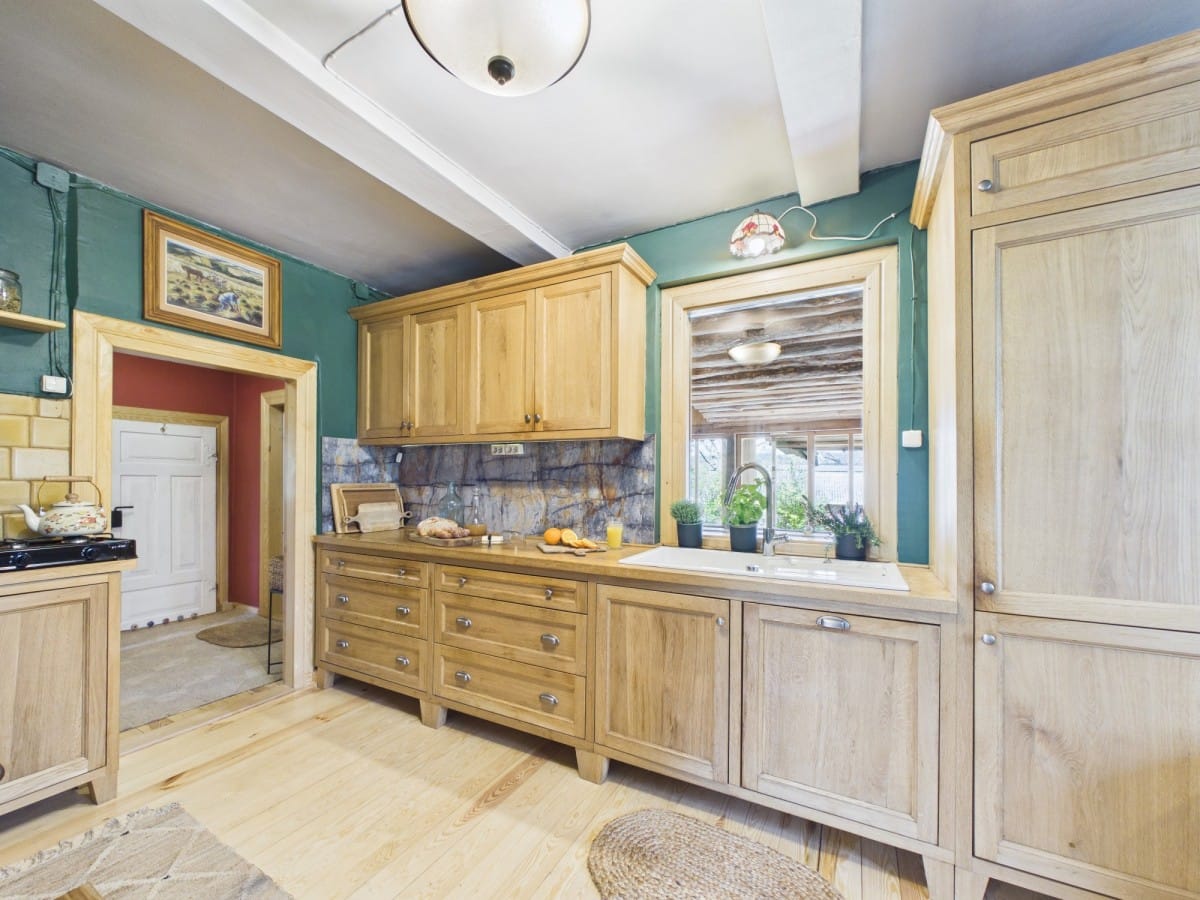 Dom 3 pokojowe na Sprzedaż