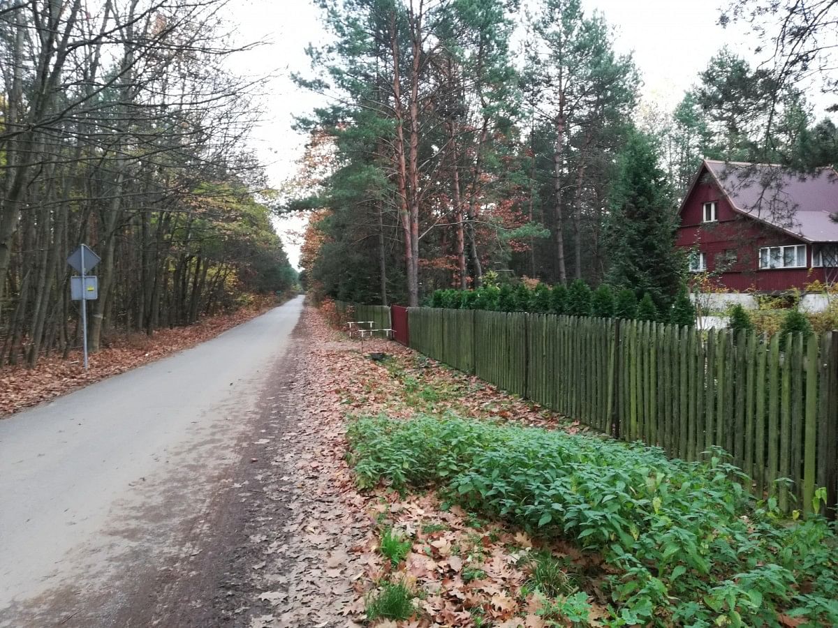 Działka  pokojowe na Sprzedaż