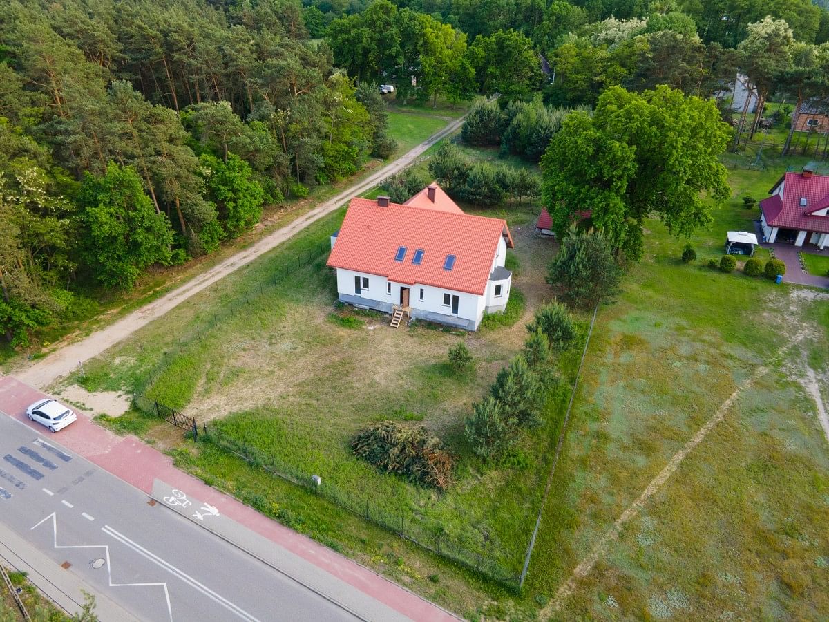 Dom 6 pokojowe na Sprzedaż