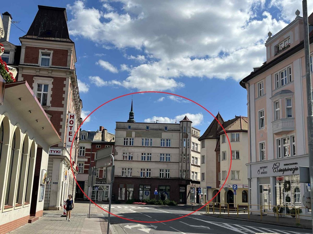 Lokal użytkowy  pokojowe na Sprzedaż