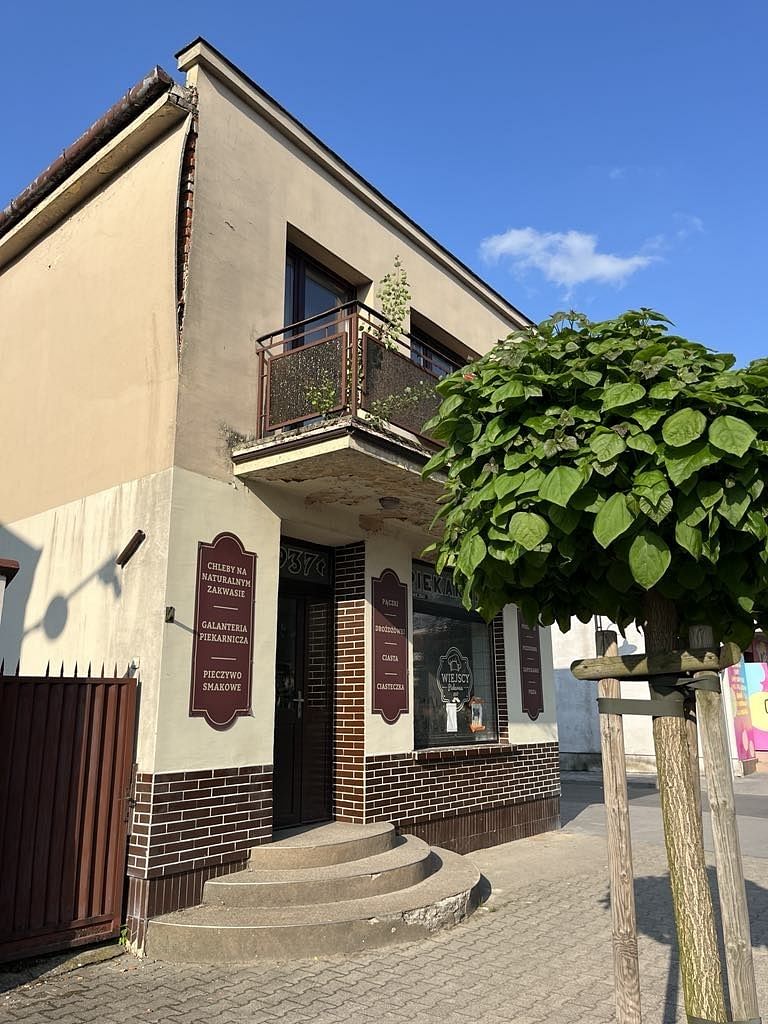 Lokal użytkowy  pokojowe na Sprzedaż