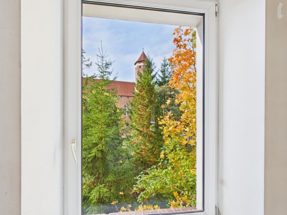 Dom  pokojowe na Sprzedaż