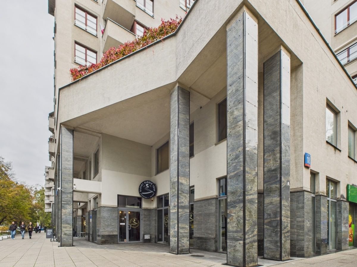 Lokal użytkowy na Wynajem  pokoje agencja Tur Nieruchomości Lokal użytkowy  pokojowe na Wynajem