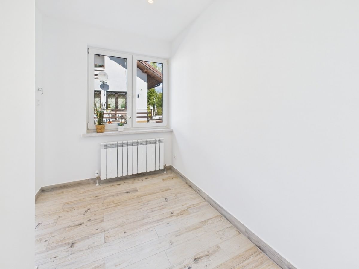 Lokal użytkowy  pokojowe na Wynajem