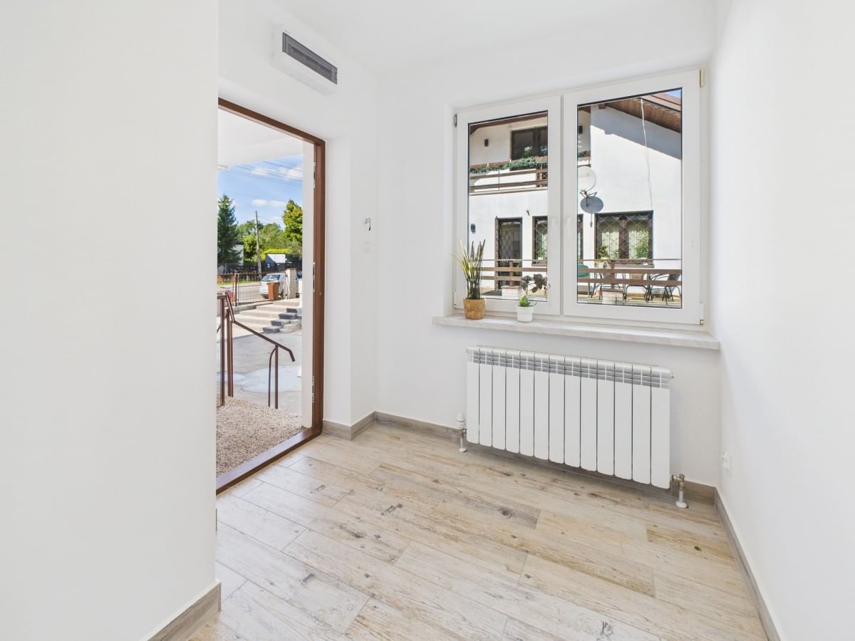 Lokal użytkowy  pokojowe na Wynajem