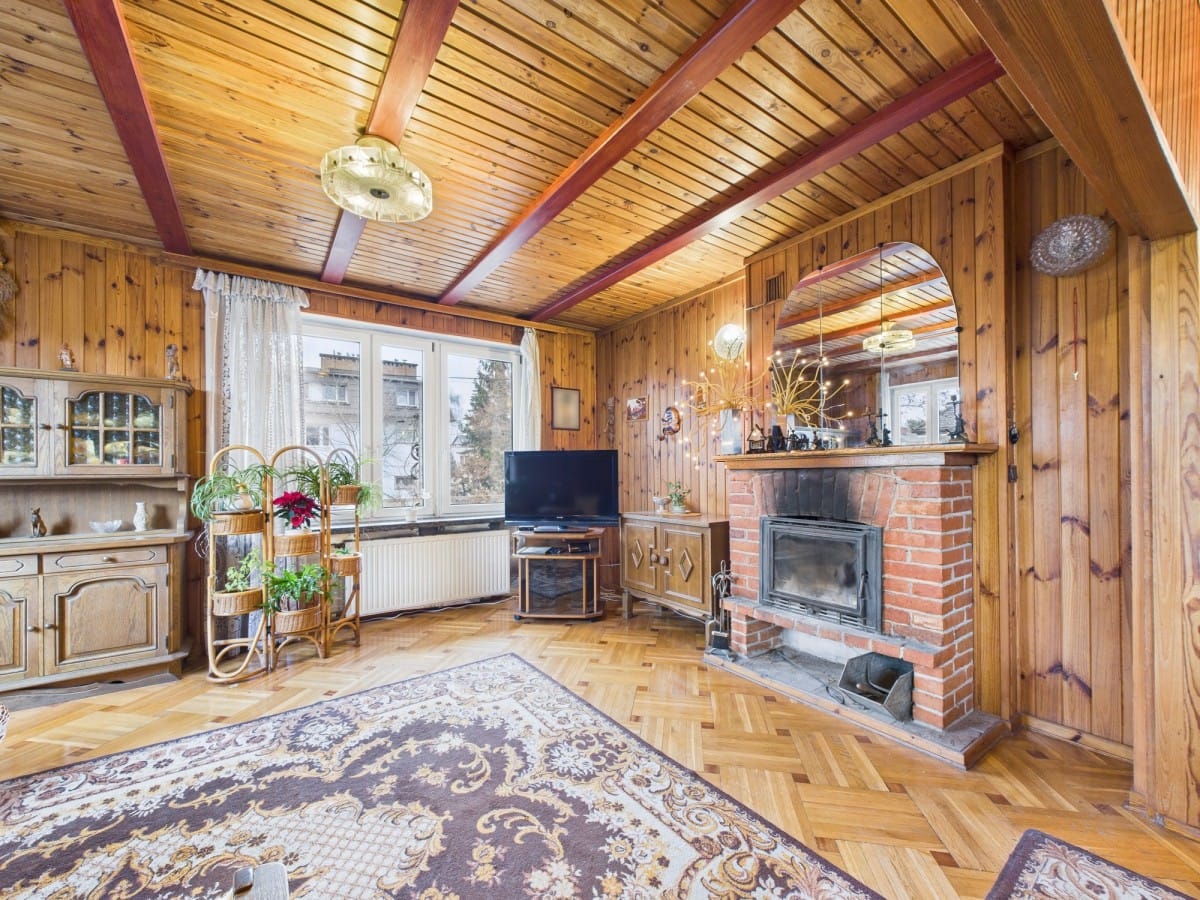 Dom 6 pokojowe na Sprzedaż