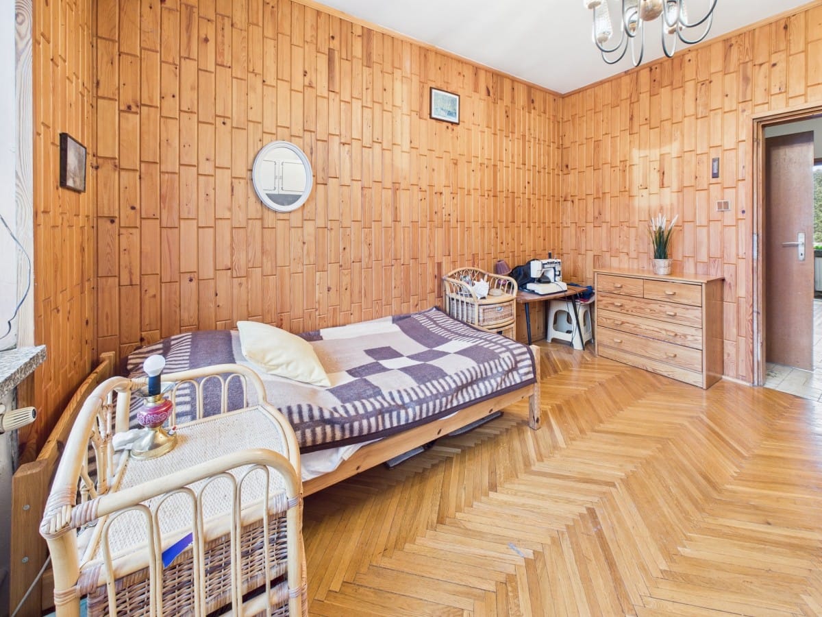 Dom 6 pokojowe na Sprzedaż