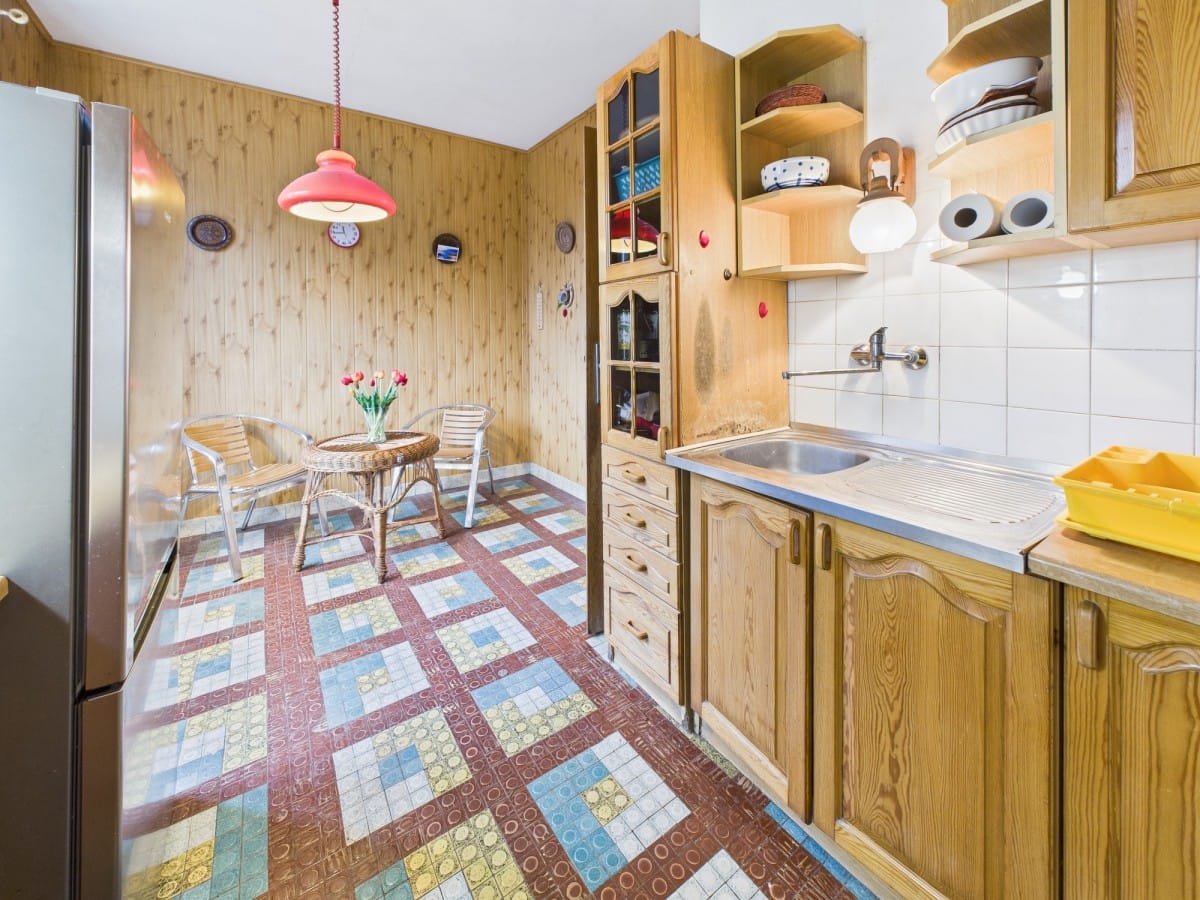 Dom 6 pokojowe na Sprzedaż