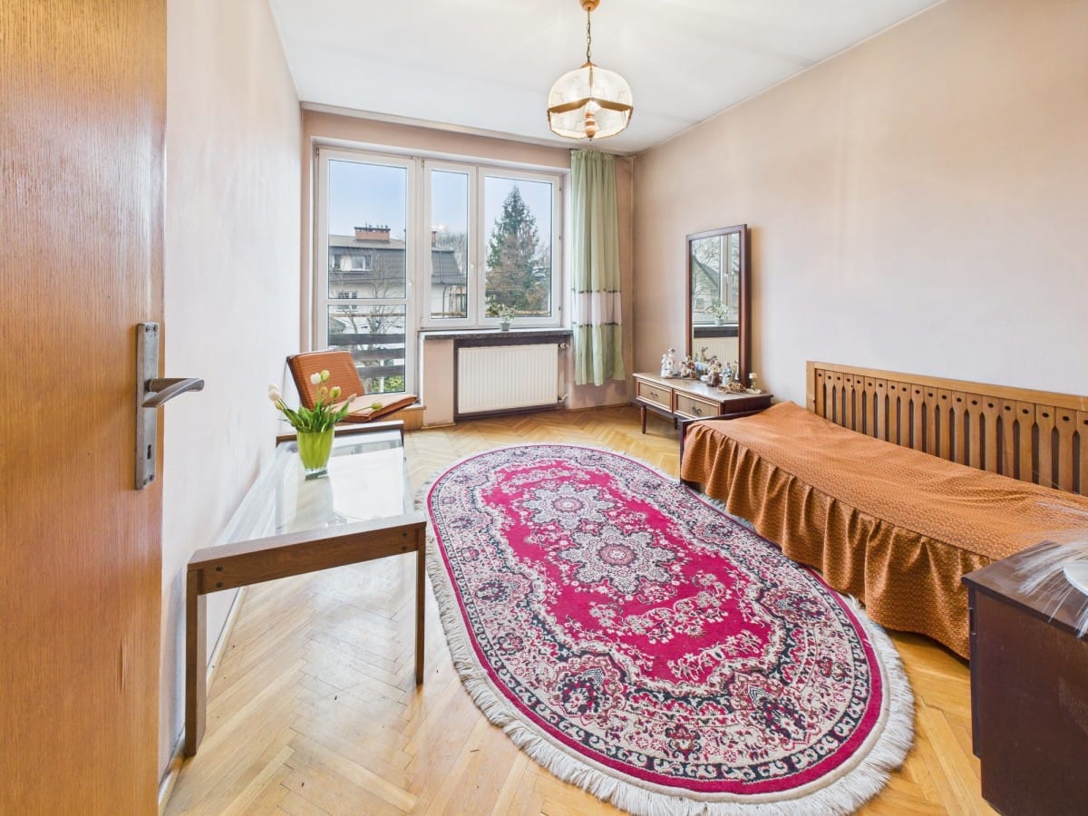 Dom 6 pokojowe na Sprzedaż