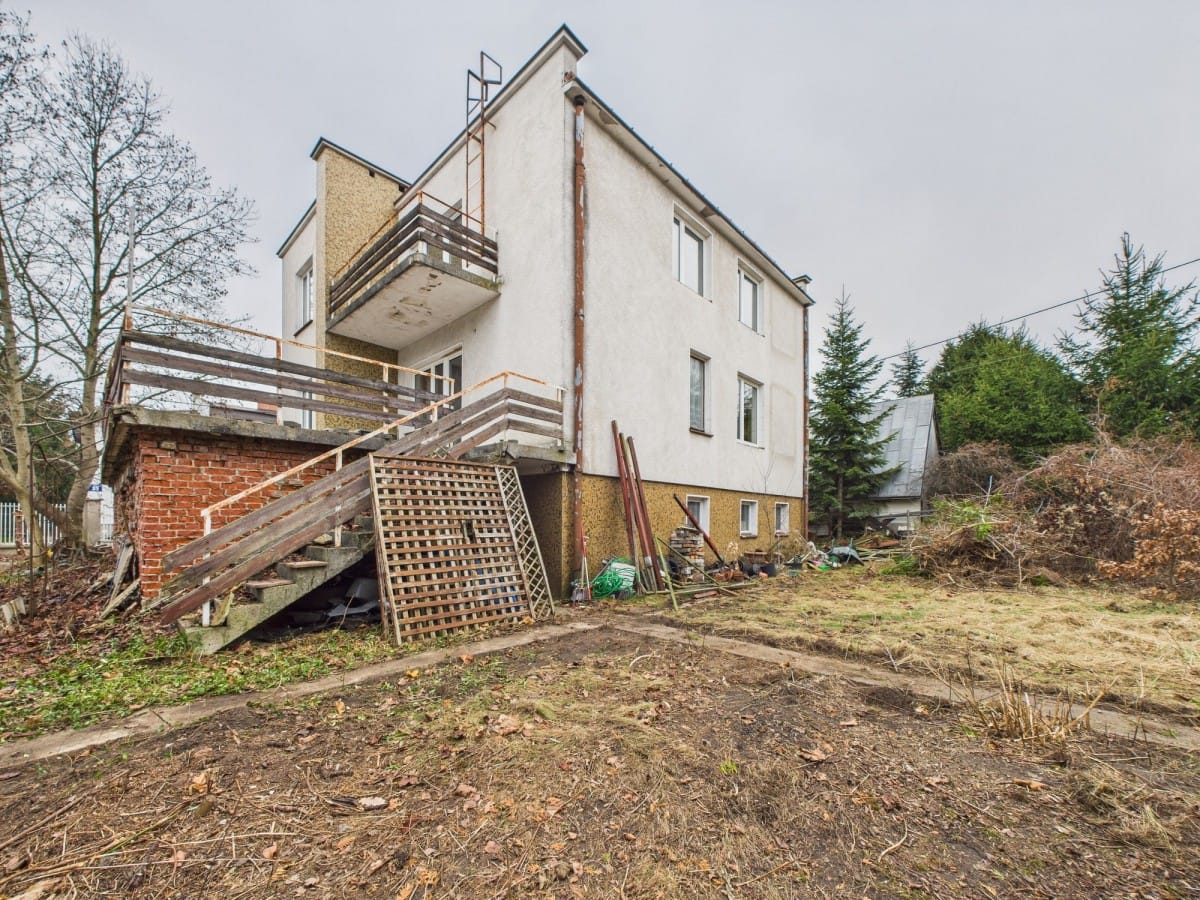 Dom 6 pokojowe na Sprzedaż