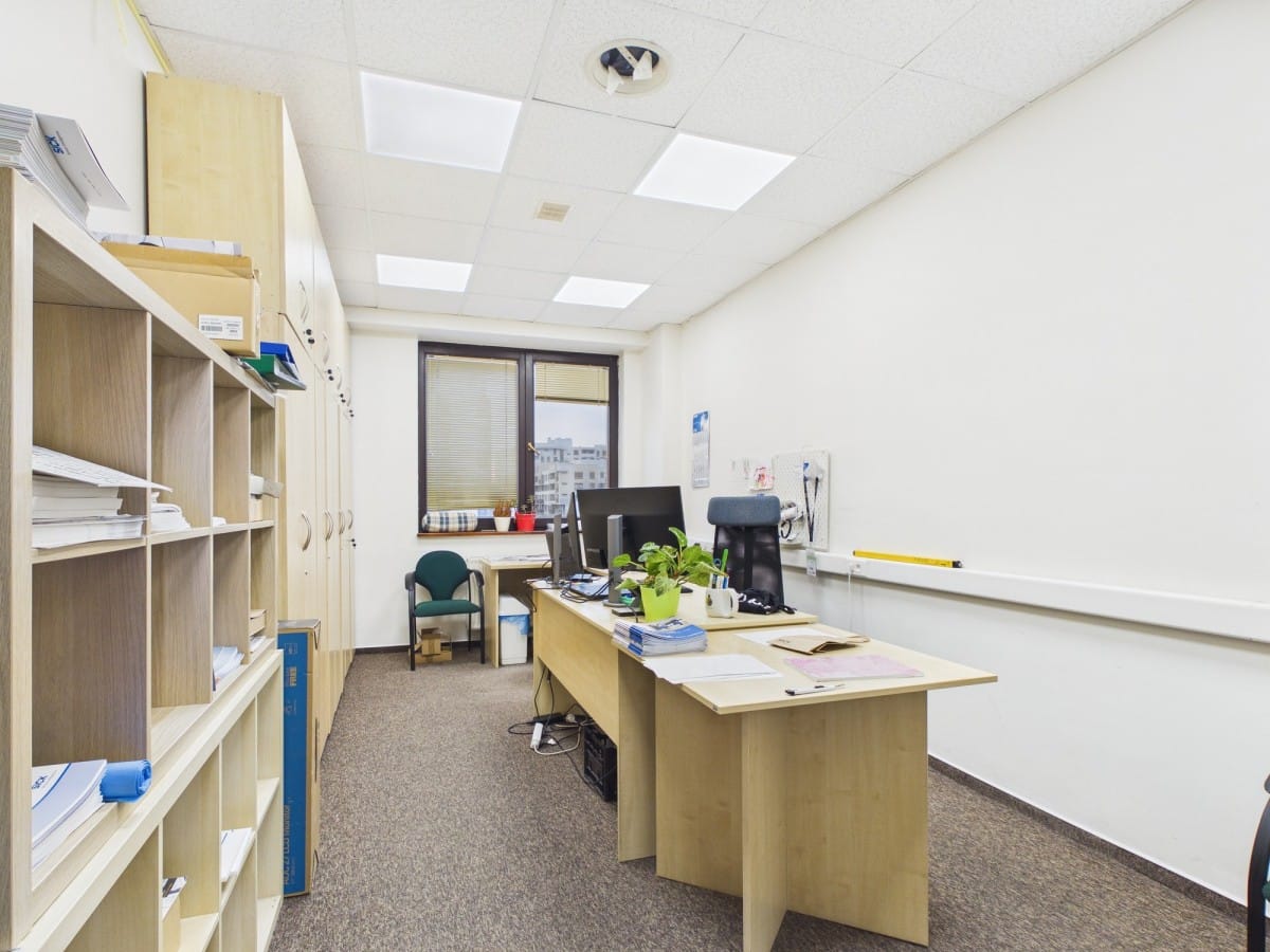 Lokal użytkowy  pokojowe na Wynajem