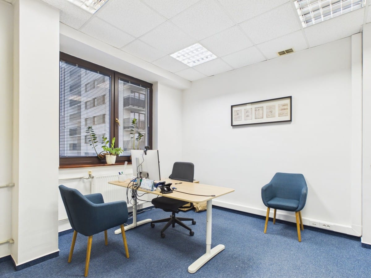 Lokal użytkowy  pokojowe na Wynajem