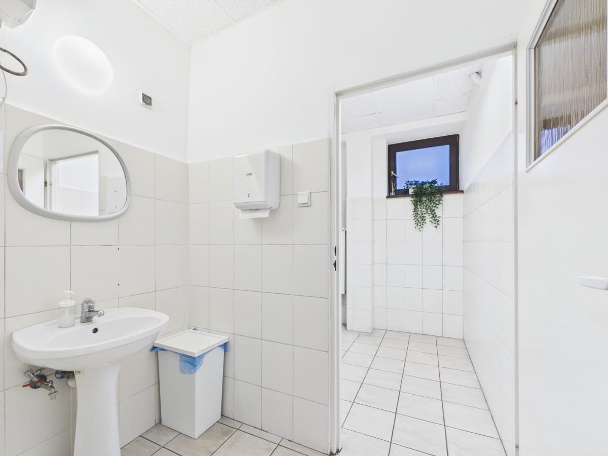 Lokal użytkowy  pokojowe na Wynajem