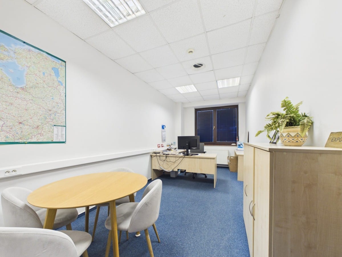 Lokal użytkowy  pokojowe na Wynajem