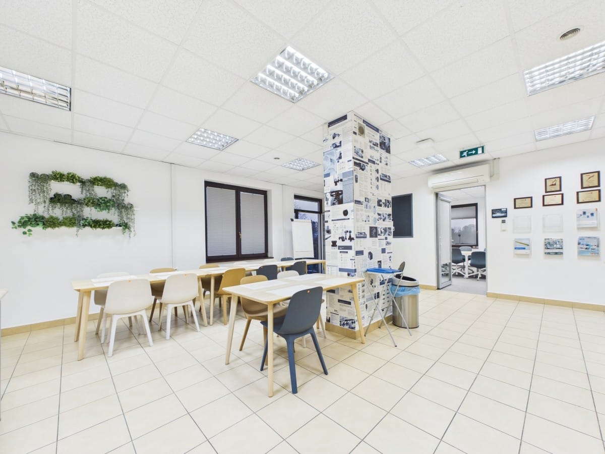 Lokal użytkowy  pokojowe na Wynajem