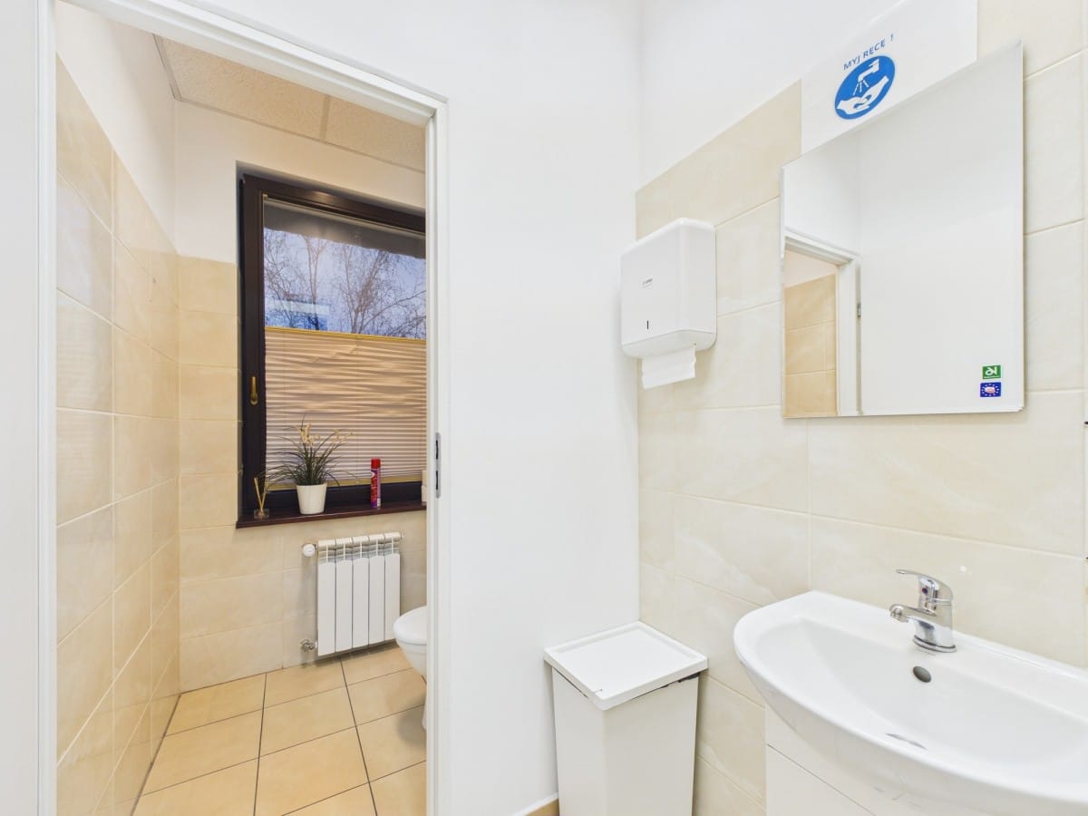 Lokal użytkowy  pokojowe na Wynajem