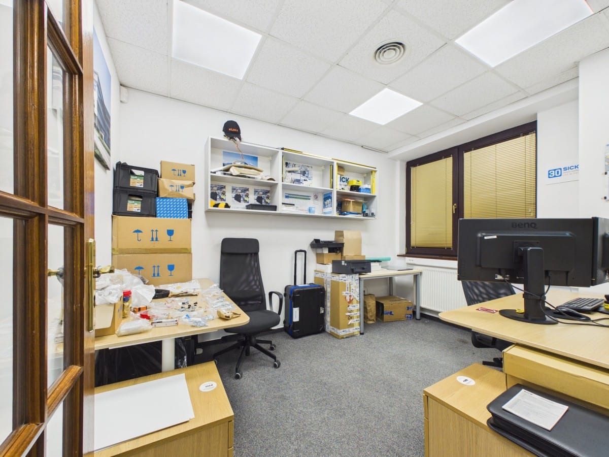 Lokal użytkowy  pokojowe na Wynajem