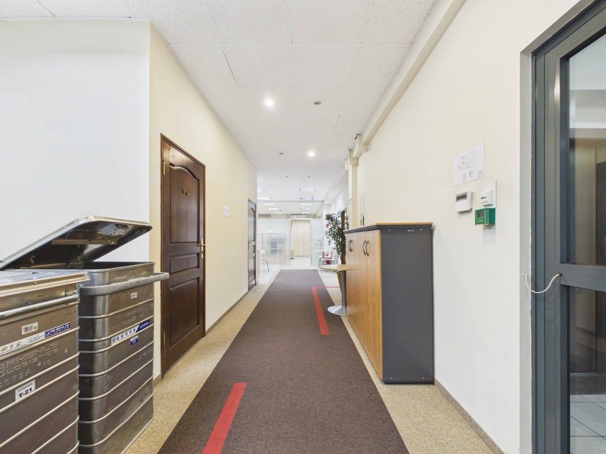 Lokal użytkowy  pokojowe na Wynajem