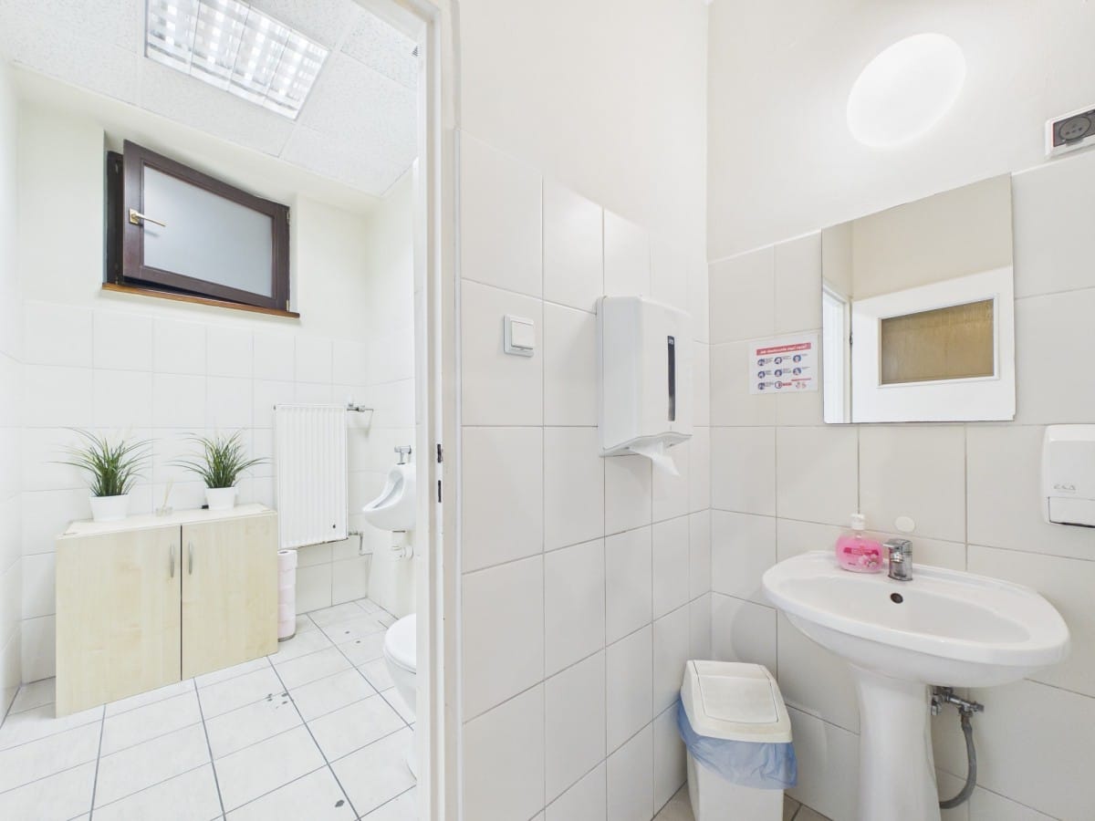 Lokal użytkowy  pokojowe na Wynajem