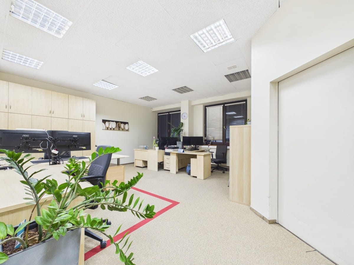 Lokal użytkowy  pokojowe na Wynajem