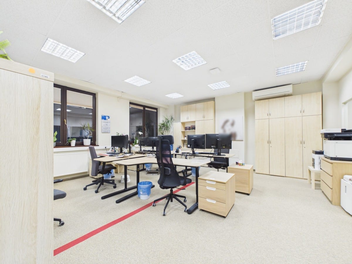 Lokal użytkowy  pokojowe na Wynajem