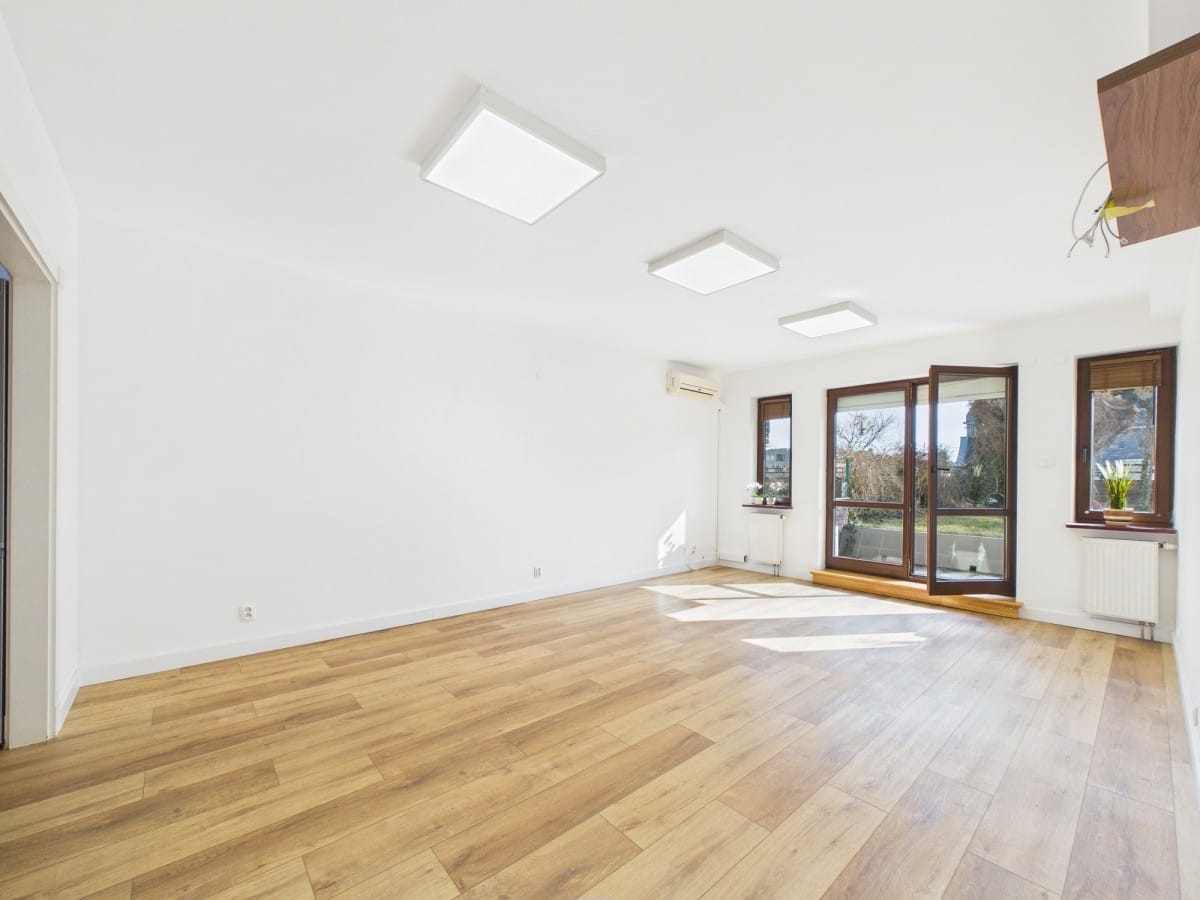 Mieszkanie 5 pokojowe na Sprzedaż