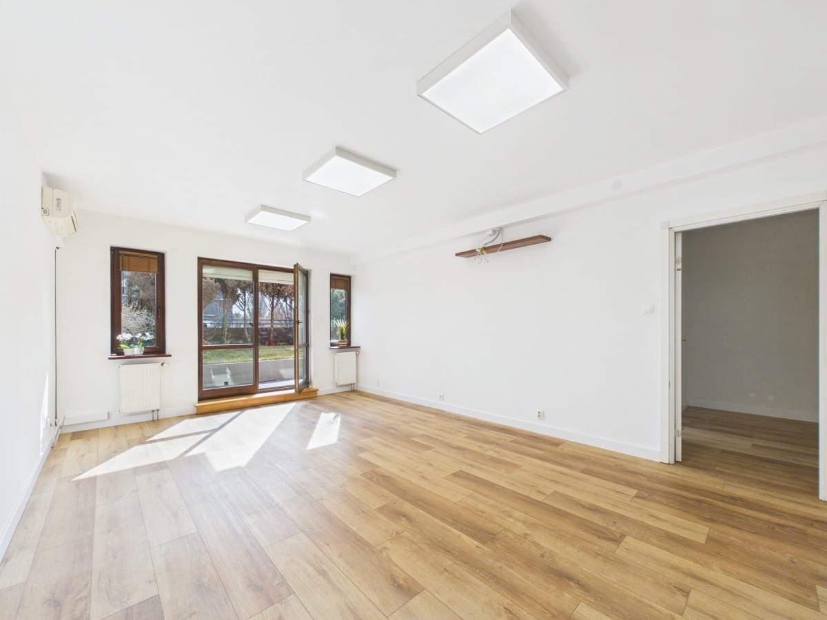 Mieszkanie 5 pokojowe na Sprzedaż