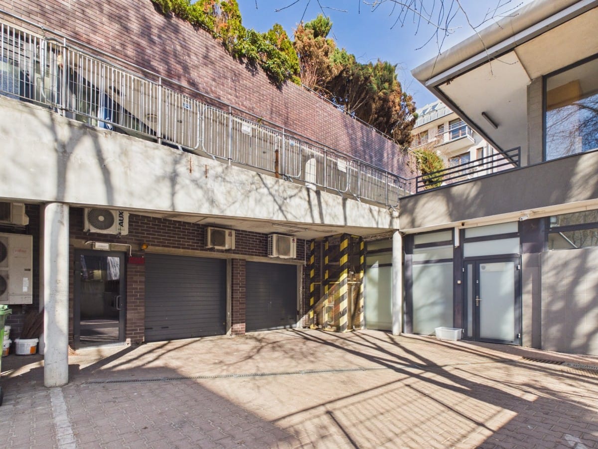 Mieszkanie 5 pokojowe na Sprzedaż