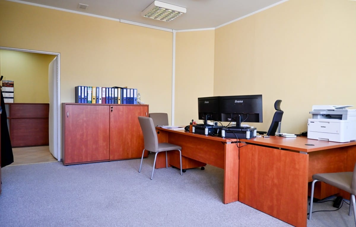 Lokal użytkowy  pokojowe na Wynajem