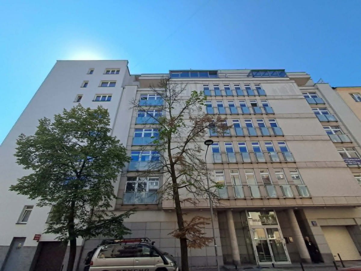 Mieszkanie 10 pokojowe na Sprzedaż