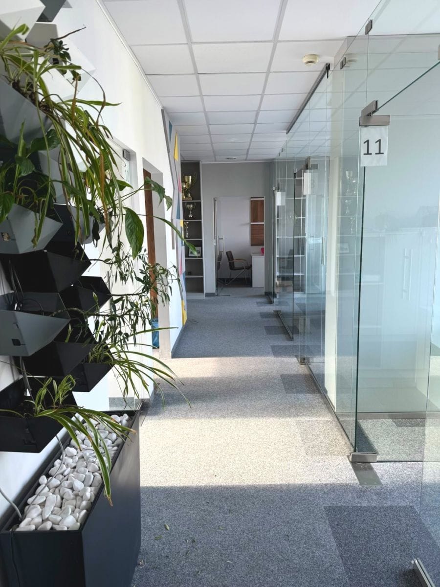 Lokal użytkowy  pokojowe na Sprzedaż