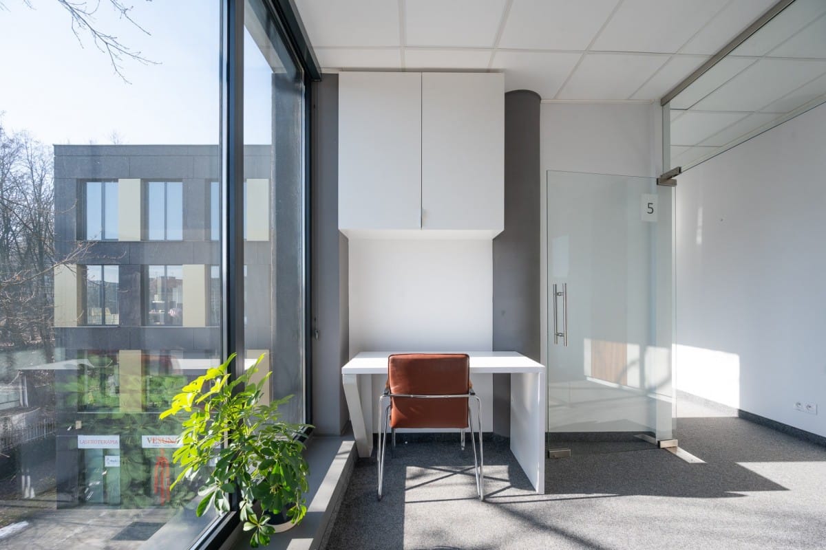 Lokal użytkowy  pokojowe na Sprzedaż