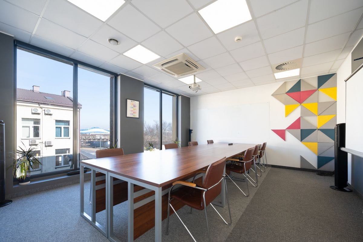 Lokal użytkowy  pokojowe na Sprzedaż